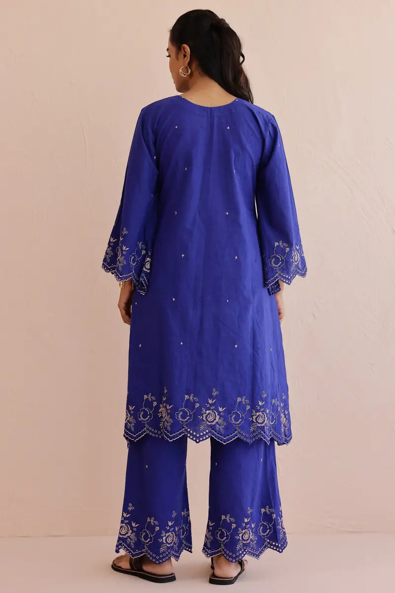 Blue Embroidered Kurta Set - Set of 2