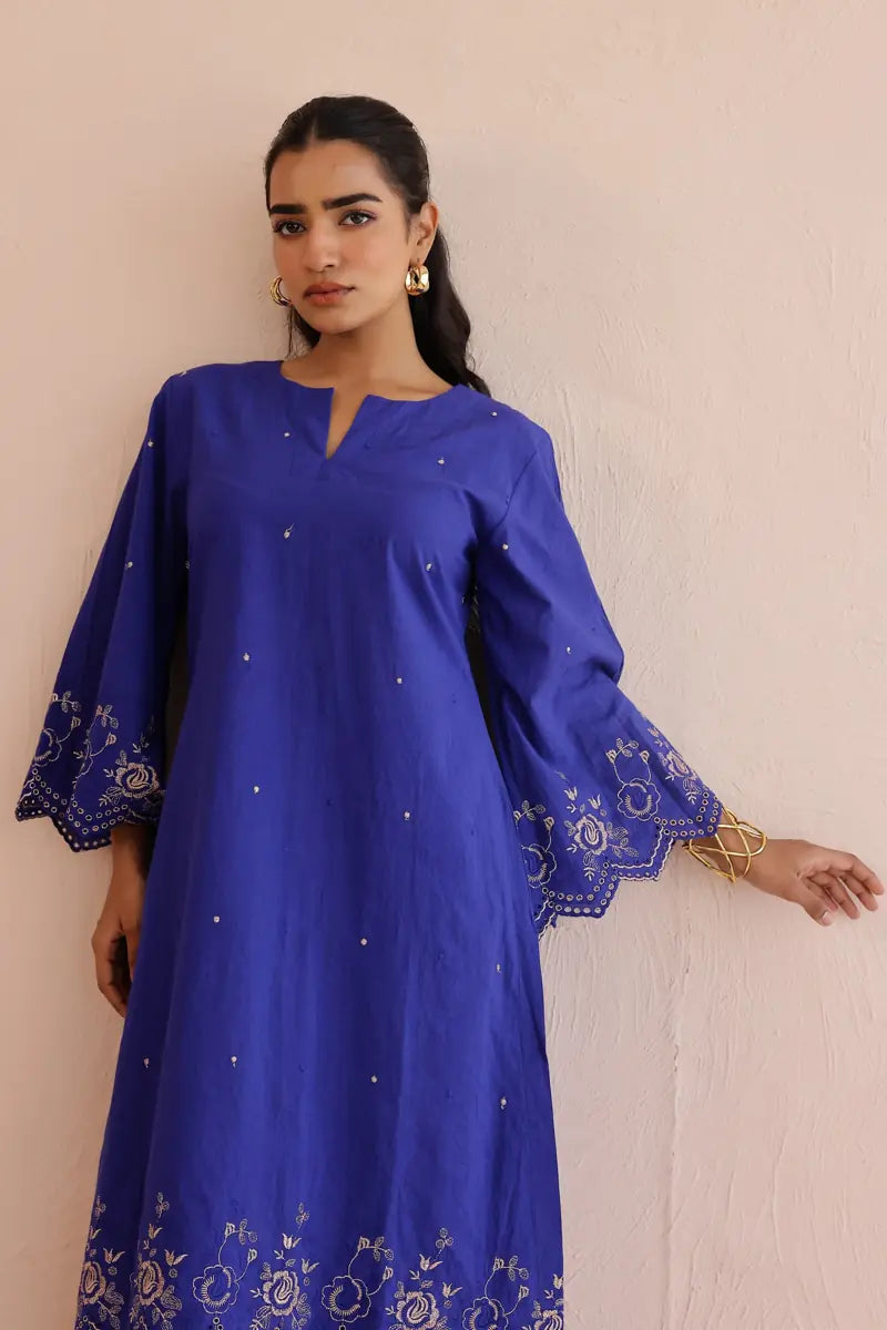 Blue Embroidered Kurta Set - Set of 2