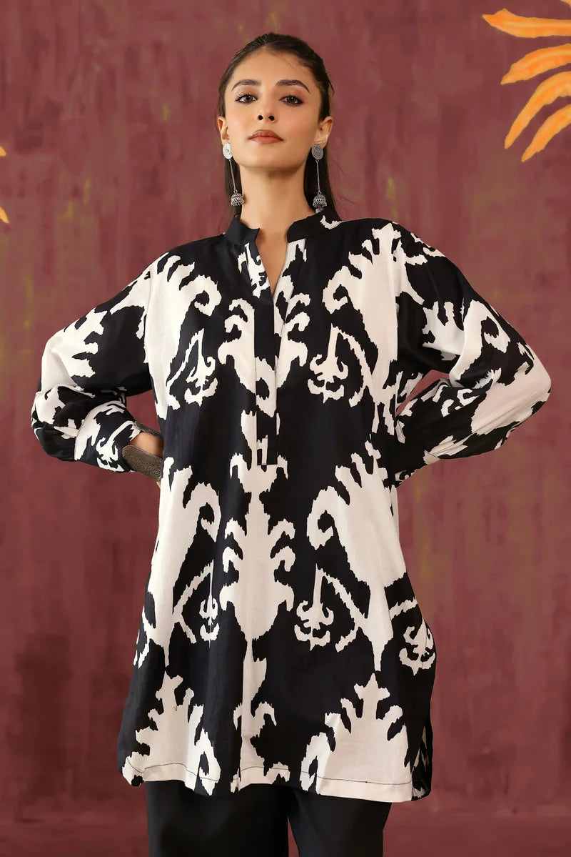 Black and White Kurta Set - Set of 2