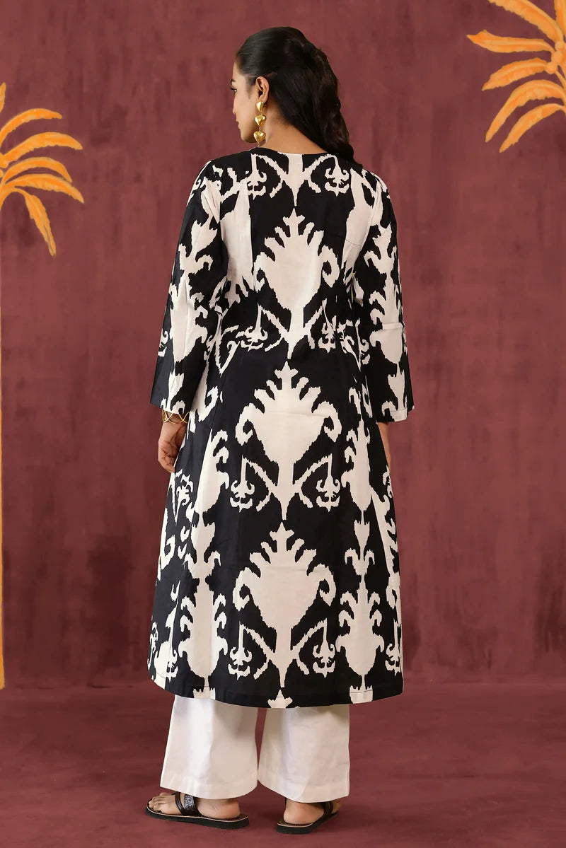 Monochrome Kurta with Pants - set of 2