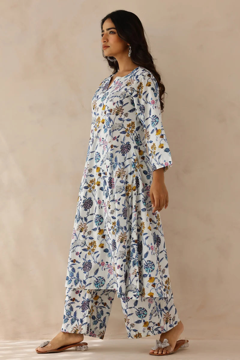 White Blue Floral Printed Kurta with Palazzo- Set of 2